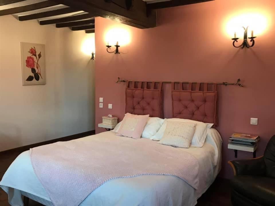 Les Logis Du Breuil Bed and Breakfast Marchéville Exteriör bild