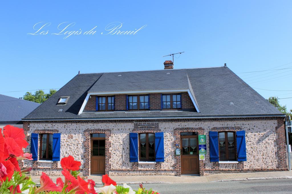Les Logis Du Breuil Bed and Breakfast Marchéville Exteriör bild